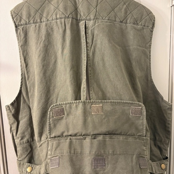 Woolrich Men’s Outdoor Fishing Utility Vest (L)- Military Green - Picture 4 of 11